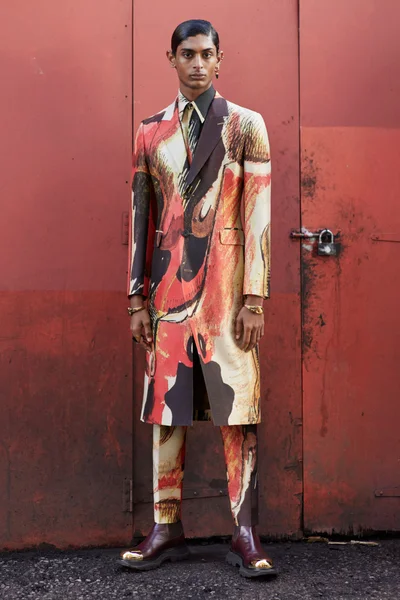 Look 23